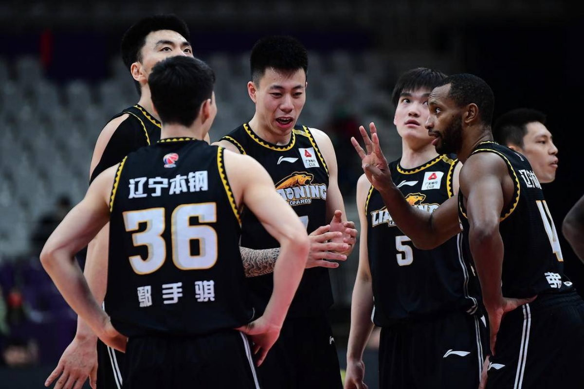 爱游戏平台-赛后CBA季后赛焦点战；新疆广汇强势反弹；震撼外界；心理建设被强调的简单介绍