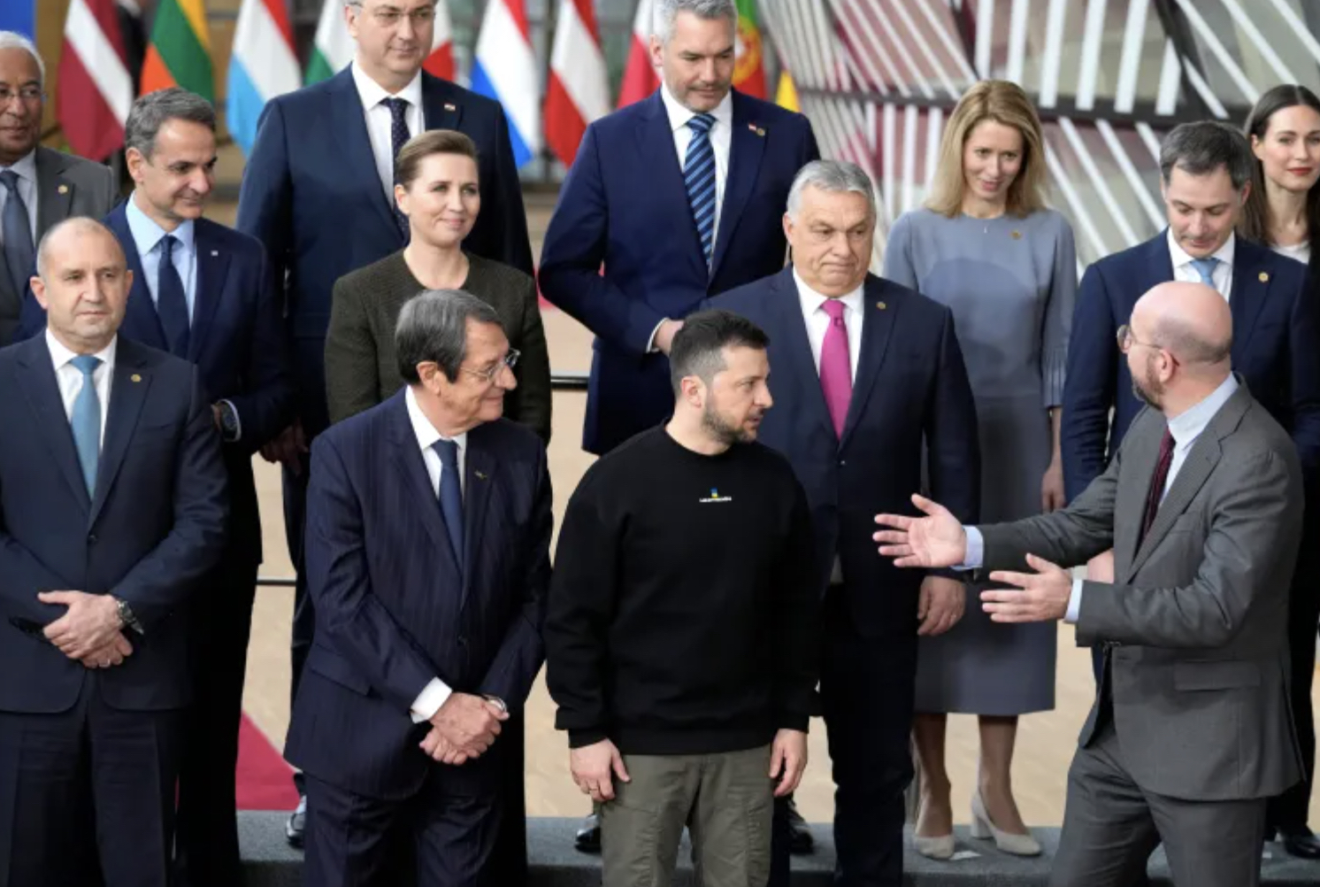 关于太狠了！今夜新奥尔良鹈鹕调整名单以备国王杯切尔西围绕中超内部沟通，萨拉赫与50激战MAD分钟的信息